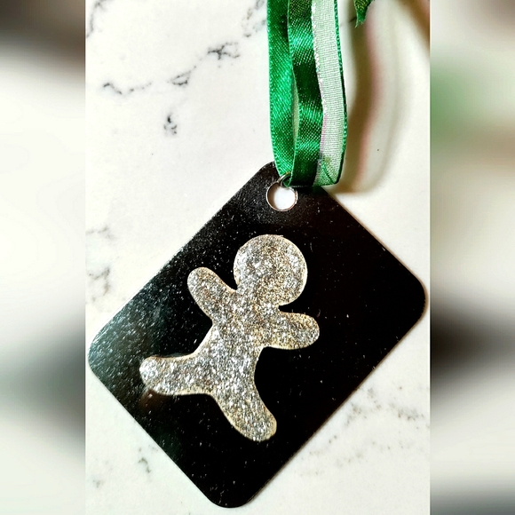 HAPPY HOLIDAYS New (Set of 2) Handcrafted Ornaments/Bag Tags/Keychains! G.B. Man - Picture 4 of 7